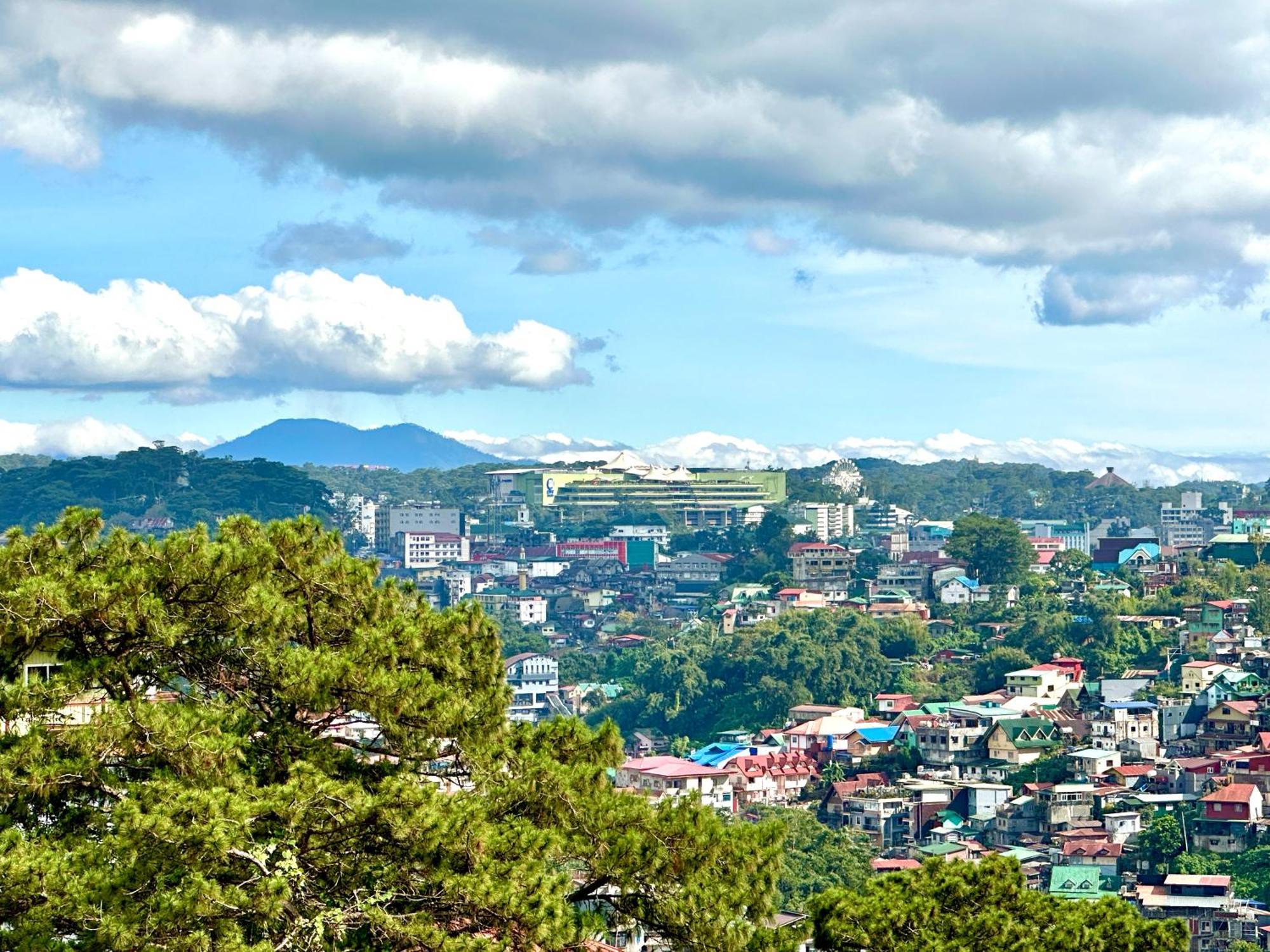 Misty Hills Aparthotel Baguio City Екстериор снимка